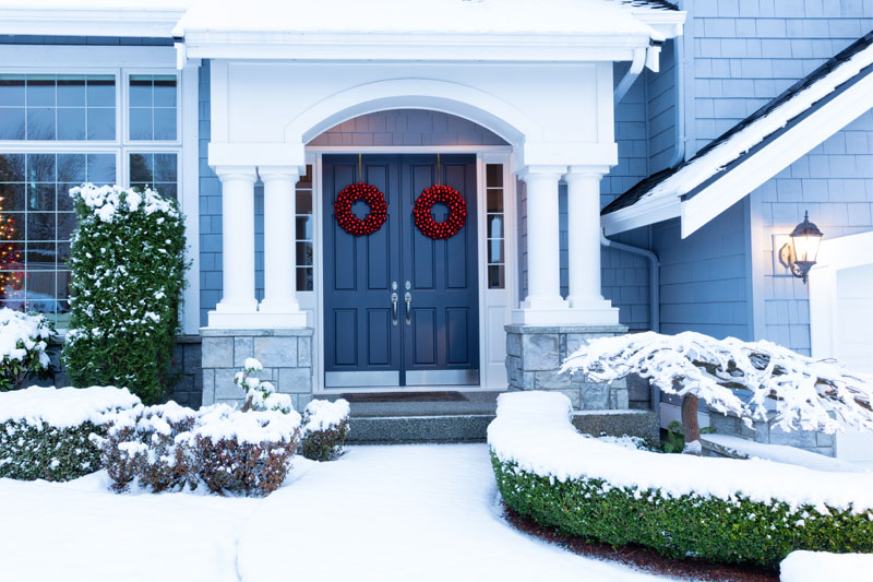 Buying and Selling A Miami House During the Holidays